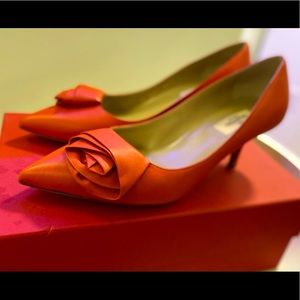 Valentino Garavani Classic 👠